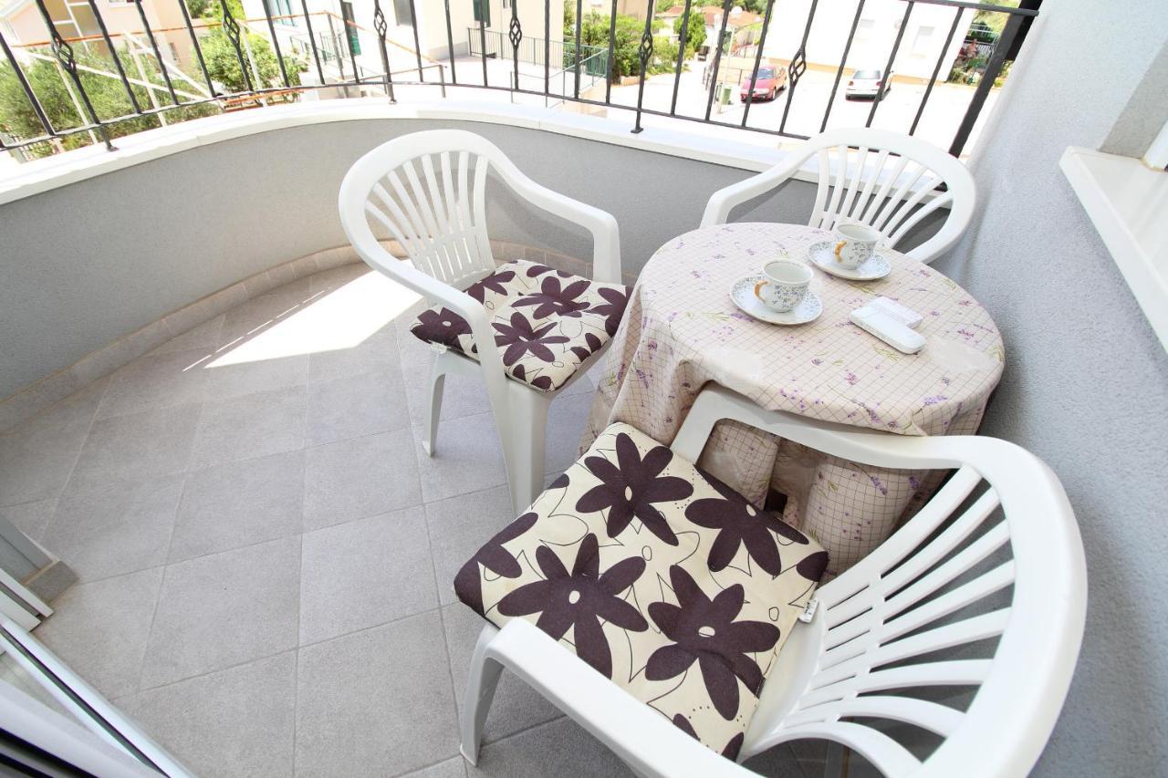 Apartments Pivac Makarska Eksteriør bilde